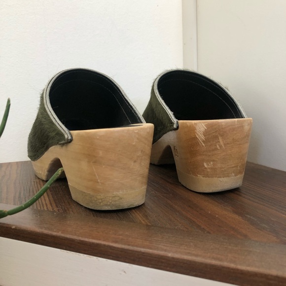 No.6 Old School Clog Mid Heel in Forest Pony, 39 - Picture 12 of 14